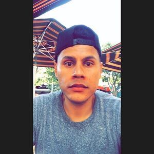 Meet your Posher, Alvaro